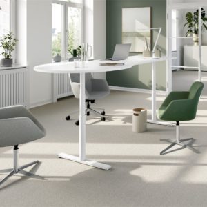 Table réglable en hauteur électrique "Fouraction" forme spéciale